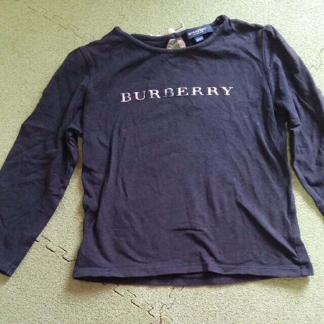 BURBERRY(バーバリー)のバーバリー　Tシャツ　120 キッズ/ベビー/マタニティのキッズ服女の子用(90cm~)(Tシャツ/カットソー)の商品写真