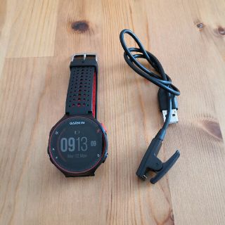 ガーミン(GARMIN)のGARMIN　ガーミン　Forerunner235　スマートウォッチ(腕時計(デジタル))