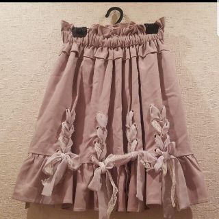 ロディスポット(LODISPOTTO)のルンルンリボンスカート / mille fille closet(ひざ丈スカート)