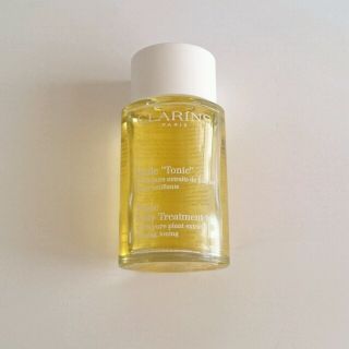 クラランス(CLARINS)の【manamiさま】クラランス  トニックボディトリートメントオイル(ボディクリーム)