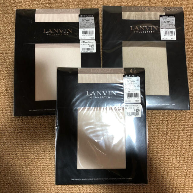 LANVIN(ランバン)の新品未使用　LANVIN ガーターフリー　3枚組セット レディースのレッグウェア(タイツ/ストッキング)の商品写真