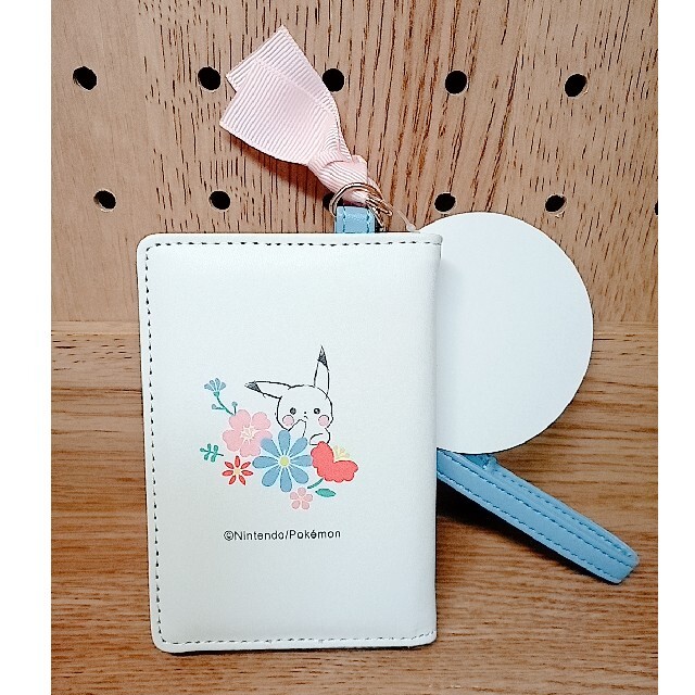 ポケモン 新品 ポケモン ピカチュウ 二つ折りパスケースの通販 By まぁ S Shop ポケモンならラクマ ポケモン 新品 ポケモン ピカチュウ 二つ折りパスケースの通販 By まぁ S Shop ポケモンならラクマ
