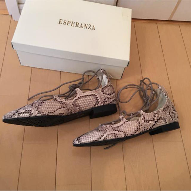 ESPERANZA(エスペランサ)の新品未使用 レースアップパンプス レディースの靴/シューズ(ハイヒール/パンプス)の商品写真