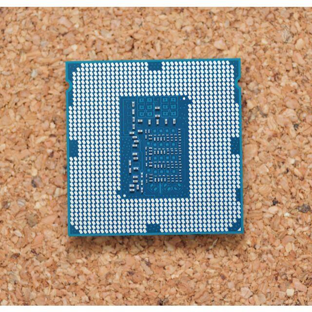 動作品抜き取り：CPU Intel Xeon E3-1226V3 3.30GHz スマホ/家電/カメラのPC/タブレット(PCパーツ)の商品写真