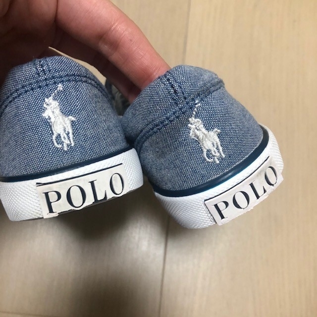 POLO RALPH LAUREN(ポロラルフローレン)のポロラルフローレンキッズ　スリッポン、スニーカー キッズ/ベビー/マタニティのキッズ靴/シューズ(15cm~)(スリッポン)の商品写真