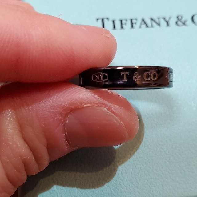 日本人気超絶の & Tiffany Co. 新品 未使用 Tiffany ティファニー ブラックチタン リング - リング(指輪)