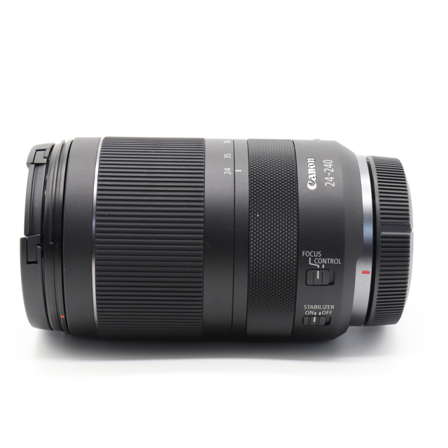 Canon(キヤノン)の【新品】キヤノンRF24-240mm F4-6.3 IS USM スマホ/家電/カメラのカメラ(レンズ(ズーム))の商品写真