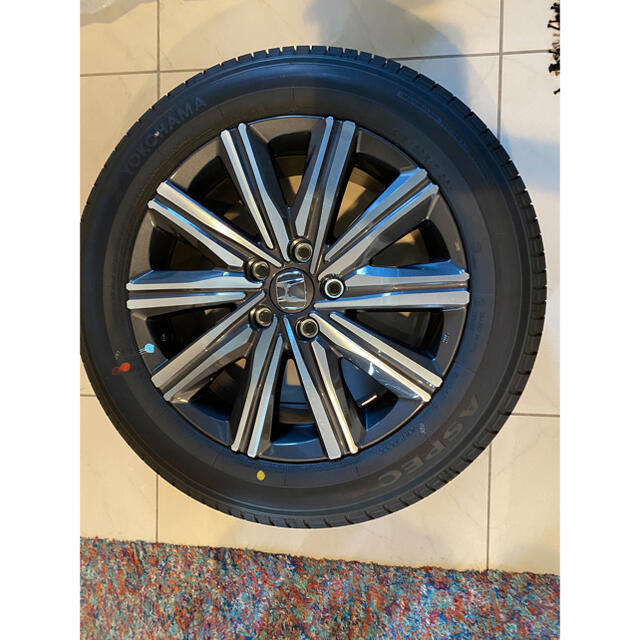 お1人様1点限り】 ホンダ - 新型オデッセイ 純正ホイール&タイヤ 4本