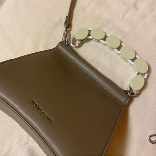 チャールズアンドキース(Charles and Keith)のCharles&keith バック(ショルダーバッグ)