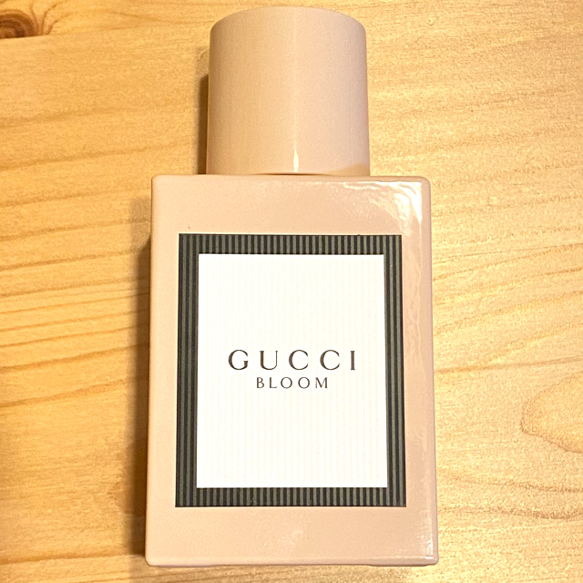 Gucci(グッチ)のグッチ ブルーム オードパルファム コスメ/美容の香水(香水(女性用))の商品写真