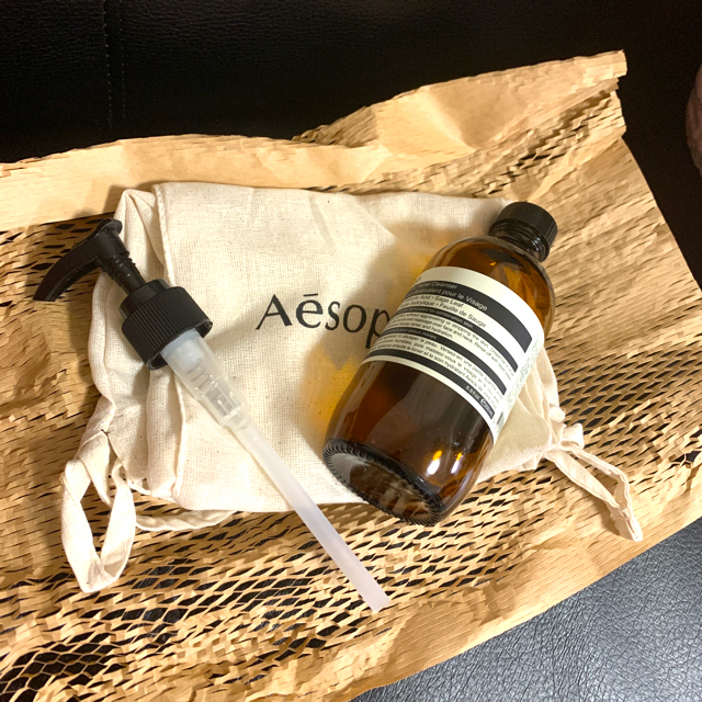 Aesop(イソップ)のイソップAesop イソップ 空ボトル200ml&新品ショップ袋・ポンプ付き コスメ/美容のスキンケア/基礎化粧品(化粧水/ローション)の商品写真