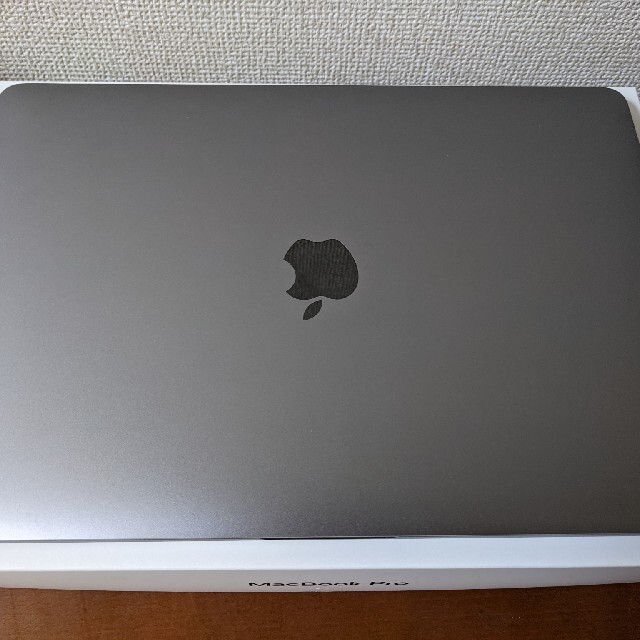 Macbook Pro Touch Bar 13インチ MR9R2J/A CTO