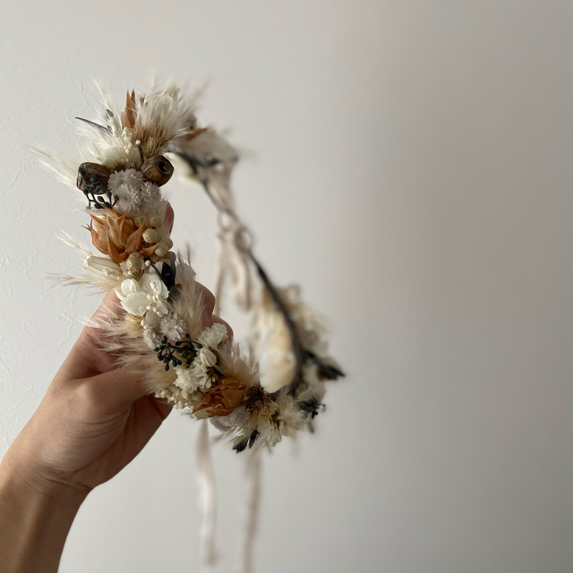 ✳︎専用✳︎ドライフラワーの花冠 ハンドメイドのアクセサリー(ヘアアクセサリー)の商品写真