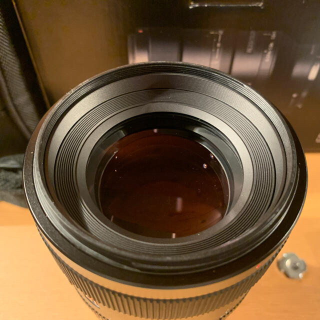 SONY(ソニー)の美品 FE 100mm F2.8 STF GM OSS SEL100F28GM スマホ/家電/カメラのカメラ(レンズ(単焦点))の商品写真