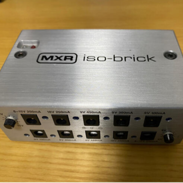 4/29まで出品MXR M238M iso-brick POWER SUPPLY 素晴らしい価格 8990円 ...