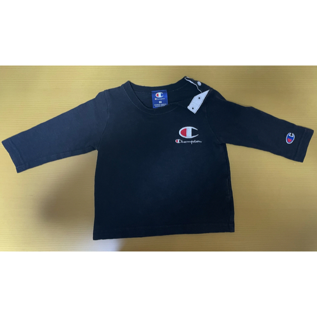 Champion(チャンピオン)の【値下げ】Tシャツ チャンピオン サイズ80cm キッズ/ベビー/マタニティのベビー服(~85cm)(Ｔシャツ)の商品写真