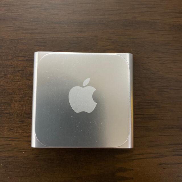 iPod(アイポッド)のApple iPod nano 8GB シルバー 第6世代 スマホ/家電/カメラのオーディオ機器(ポータブルプレーヤー)の商品写真