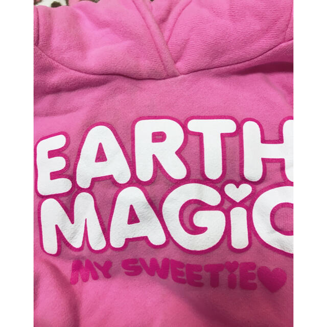 EARTHMAGIC(アースマジック)のパーカーワンピース キッズ/ベビー/マタニティのキッズ服女の子用(90cm~)(ワンピース)の商品写真