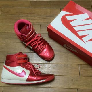 ナイキ(NIKE)のNIKE ナイキ  スニーカー❤︎ ハイカットスニーカー(スニーカー)