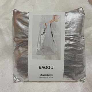 BAGGU エコバッグ　メタリックシルバー(エコバッグ)