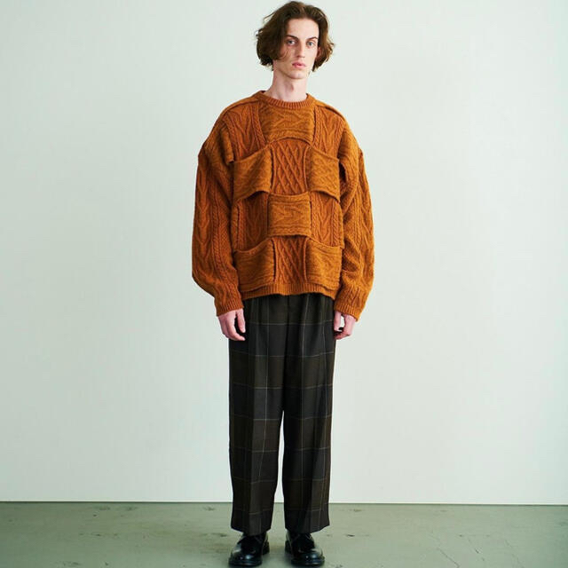 SUNSEA(サンシー)のYOKE - CROSSING CABLE CREW NECK KNIT メンズのトップス(ニット/セーター)の商品写真