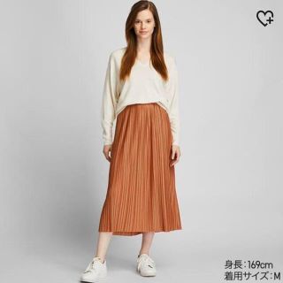 ユニクロ(UNIQLO)の週末値下げ★新品★ランダムプリーツスカート　XLサイズ(ロングスカート)