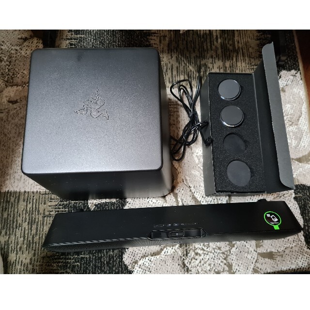 美品 razer leviathan サウンドバー