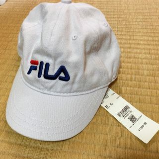 ローリーズファーム(LOWRYS FARM)の【LOWRYS FARM】FILA コラボキャップ　ホワイト(キャップ)