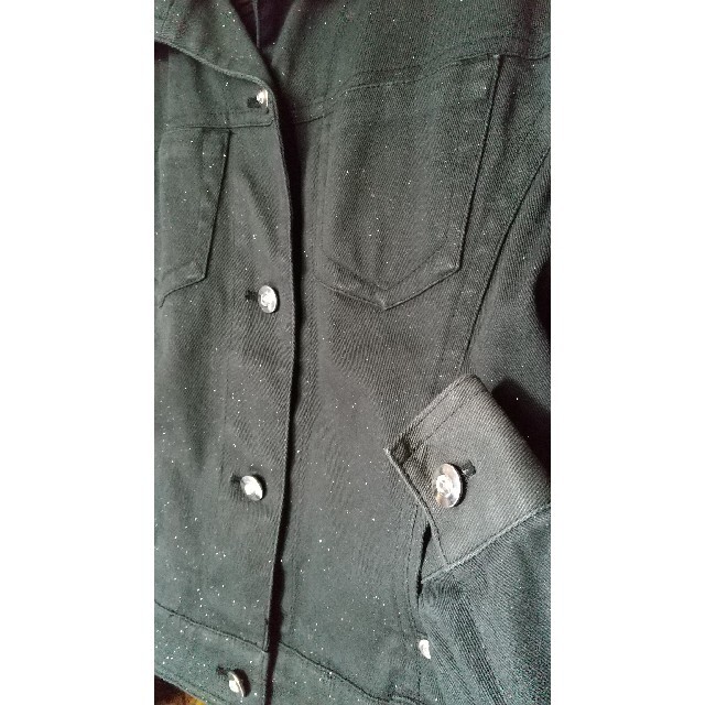 黒デニムジャケット レディースのジャケット/アウター(Gジャン/デニムジャケット)の商品写真