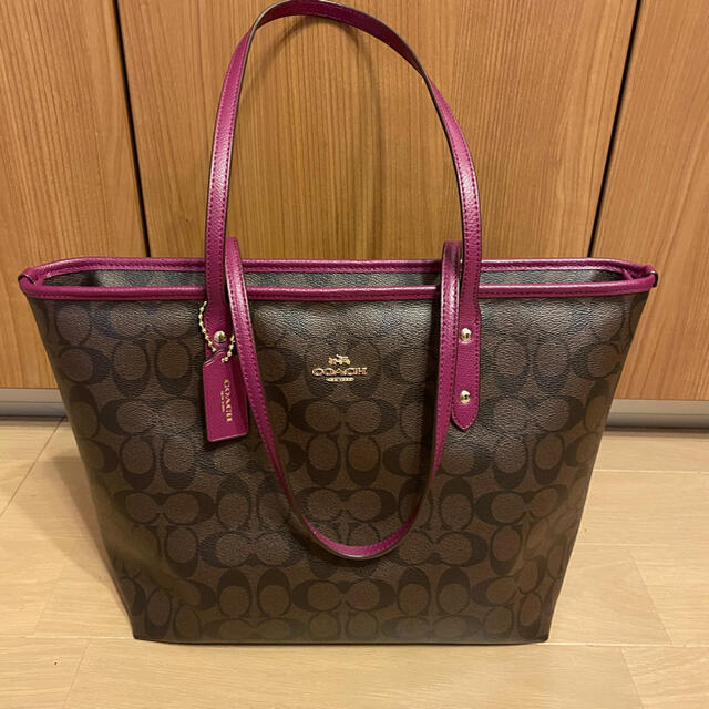 COACH(コーチ)のCOACH コーチ トートバッグ レディースのバッグ(トートバッグ)の商品写真