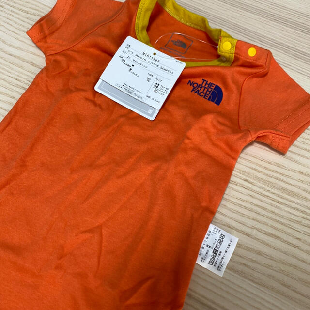 THE NORTH FACE(ザノースフェイス)の【新品・タグ付き】THE NORTH FACE ロンパース 肌着 80 キッズ/ベビー/マタニティのベビー服(~85cm)(ロンパース)の商品写真