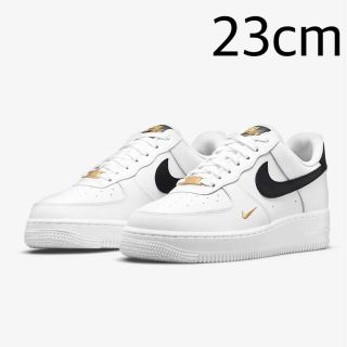 ナイキ(NIKE)のWMNS AIRFORCE 1 '07 ESS エアフォース エッセンシャル(スニーカー)