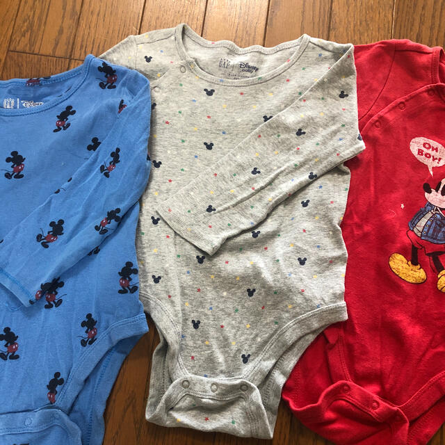 babyGAP(ベビーギャップ)のロンパース キッズ/ベビー/マタニティのベビー服(~85cm)(ロンパース)の商品写真