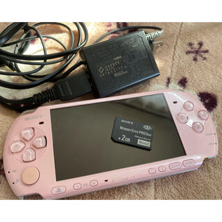 プレイステーションポータブル(PlayStation Portable)のPSP 3000 color: ブロッサムピンク(携帯用ゲーム機本体)