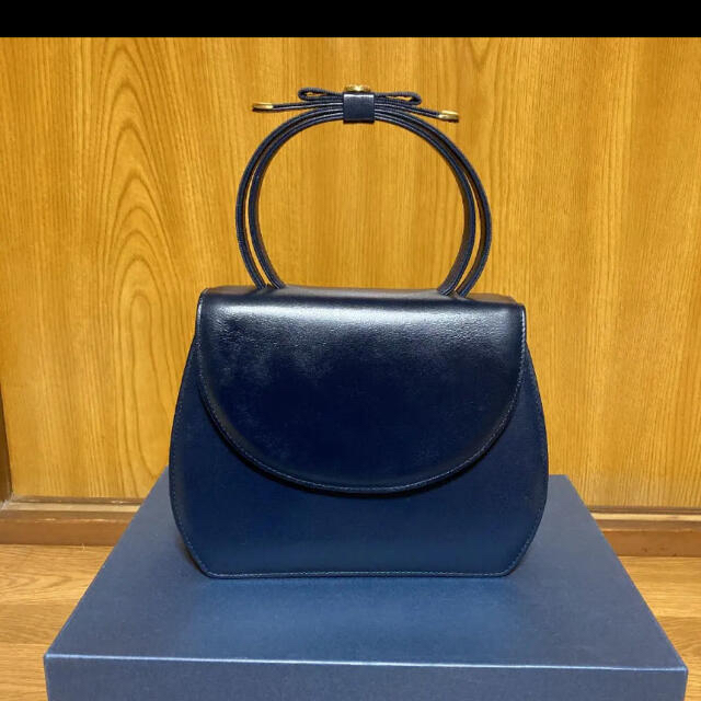 カネマツ  購入　牛革ハンドバッグ　NAVY