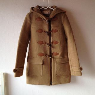 ベージュ  ダッフルコート(ダッフルコート)