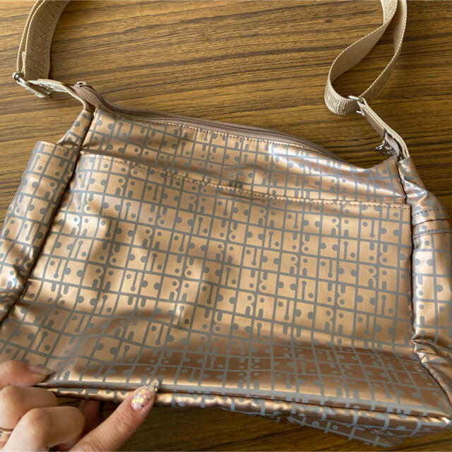 大和屋(ヤマトヤ)のYAMATOYA レディースのバッグ(ショルダーバッグ)の商品写真