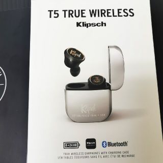 オンキヨー(ONKYO)のT5 TRUE WIRELESS [シルバー](ヘッドフォン/イヤフォン)