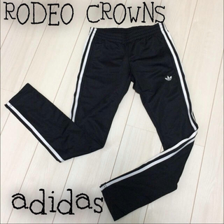 ロデオクラウンズ(RODEO CROWNS)のRCS×adidasコラボジャージ(カジュアルパンツ)