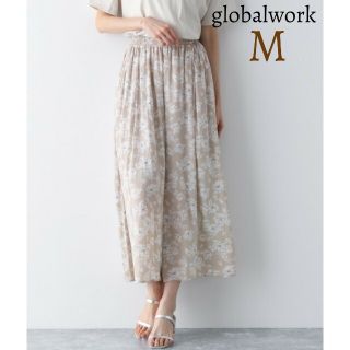 グローバルワーク(GLOBAL WORK)の美品 グローバルワーク サラサラサテン花柄ワイドパンツ スカーチョ M(カジュアルパンツ)