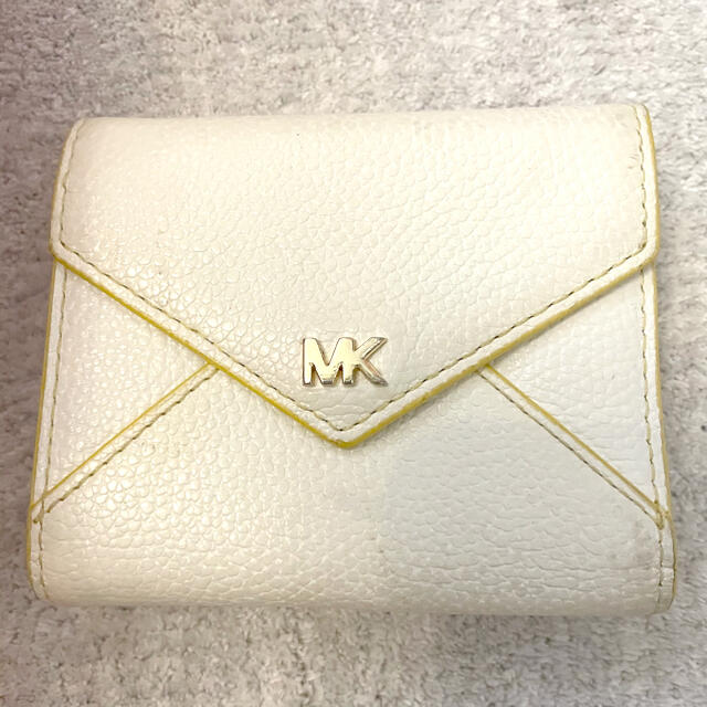 Michael Kors(マイケルコース)のマイケルコース　財布　白　ウォレット レディースのファッション小物(財布)の商品写真