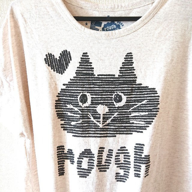 rough(ラフ)のrough ネコ イラスト Tシャツ レディースのトップス(Tシャツ(半袖/袖なし))の商品写真