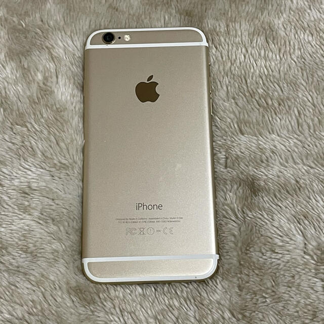 Apple(アップル)のジャンク品　中古品　iPhone6 ゴールド　64GB スマホ/家電/カメラのスマートフォン/携帯電話(スマートフォン本体)の商品写真