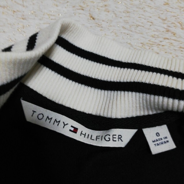 TOMMY HILFIGER(トミーヒルフィガー)のTOMMY HILFIGERジャンパー レディースのジャケット/アウター(ブルゾン)の商品写真