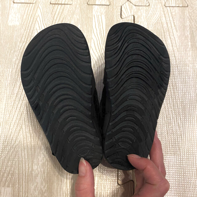 NIKE(ナイキ)のナイキ NIKE サンダル サンレイプロテクト 14cm ブラック キッズ/ベビー/マタニティのキッズ靴/シューズ(15cm~)(サンダル)の商品写真