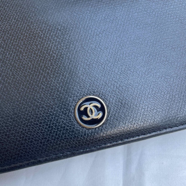 CHANEL(シャネル)のシャネル　CHANEL　ココマーク　二つ折り長財布 レディースのファッション小物(財布)の商品写真