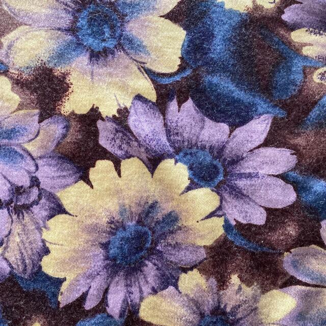 カットソー　紫花 レディースのトップス(カットソー(長袖/七分))の商品写真