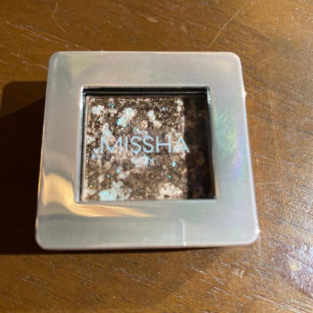 MISSHA(ミシャ)のMISSHA グリッタープリズム シャドウ GBR01 コスメ/美容のベースメイク/化粧品(アイシャドウ)の商品写真