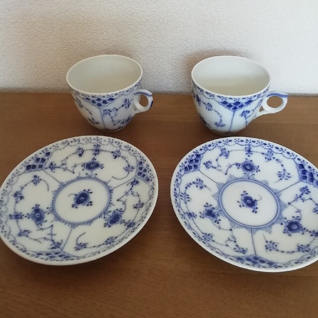 bebe様専用【ロイヤルコペンハーゲン】ハーフレースコーヒー bebe様専用【ロイヤルコペンハーゲン】ハーフレースコーヒー