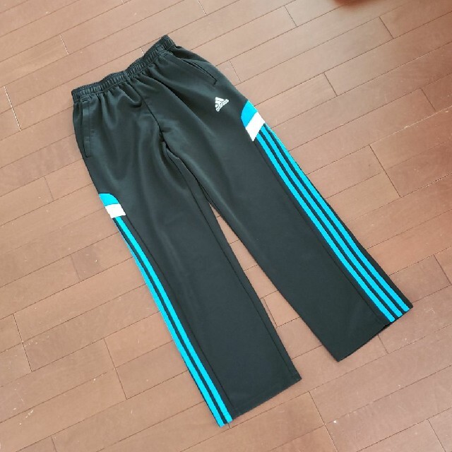 adidas(アディダス)のアディダス！ジャージ。パンツ。ズボン。160cm。スポーツ。運動着。野球 キッズ/ベビー/マタニティのキッズ服男の子用(90cm~)(ジャケット/上着)の商品写真